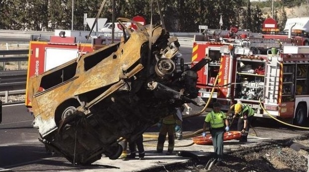 Opt români au murit într-un accident rutier în Alicante