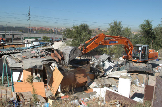 O tabără de romi din centrul Madridului a fost demolată
