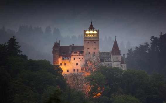 „Castelul lui Dracula” – record de vizitatori în 2014