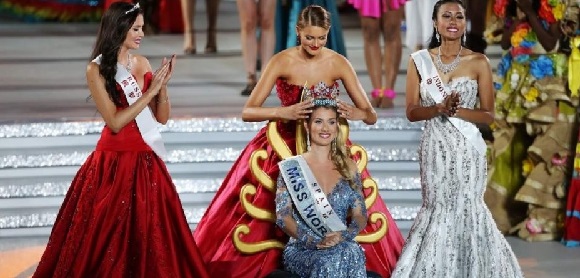 Un designer român a creat vestimentația câștigătoarei Miss World 2015