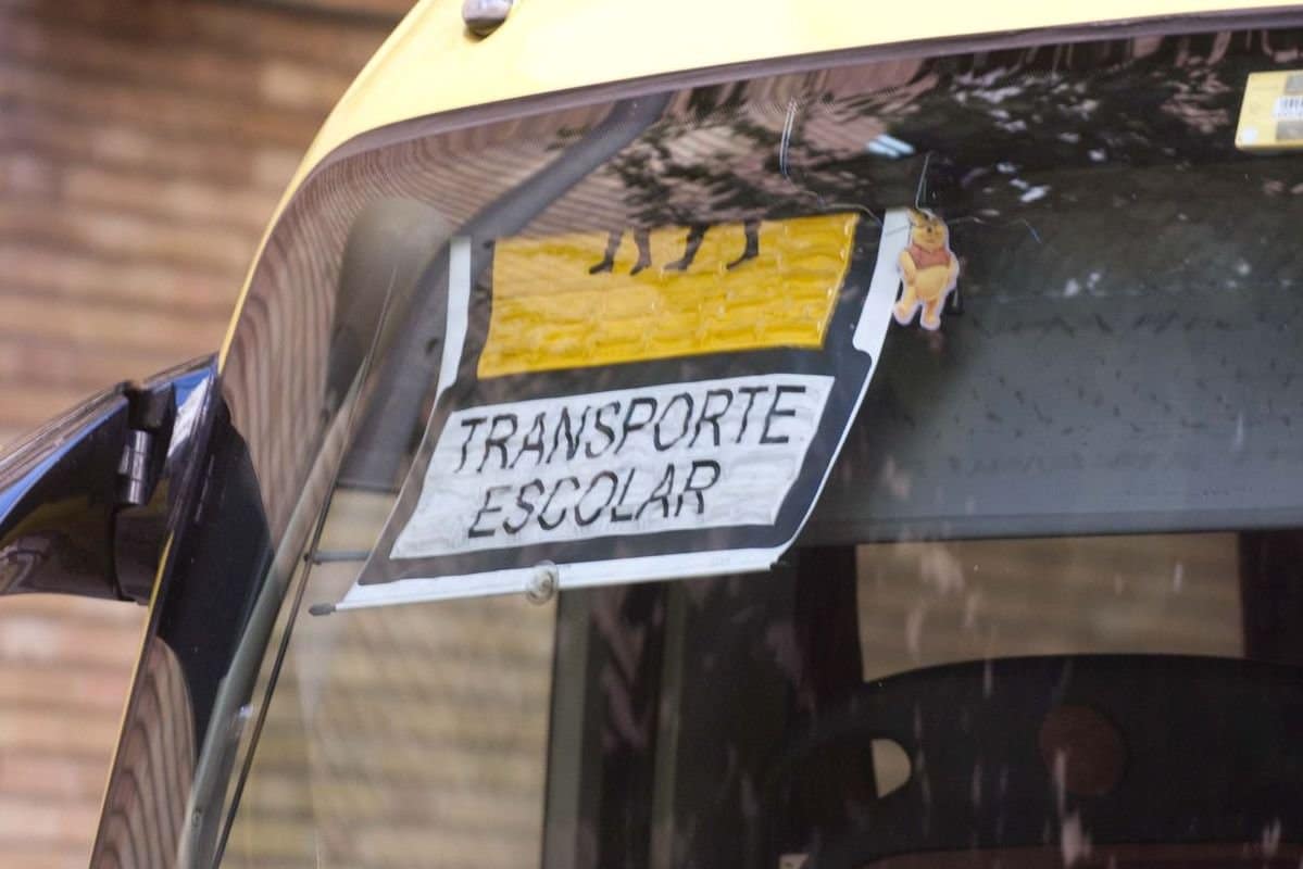 Sute de autobuze școlare fără autorizații pe străzile din Spania. Amenzi usturătoare