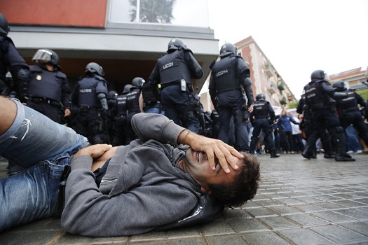 Referendum în Catalonia. Ciocniri între poliție și manifestanți. Peste 300 de răniți dintre care unul în stare foarte gravă