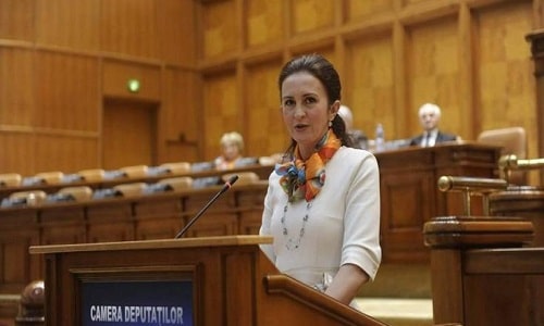 Ministrul propus pentru Românii de Pretutindeni, Natalia Intotero a primit aviz favorabil din partea comisiilor parlamentare